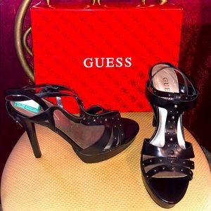 Ladies Guess Shoes, Black, size 9 1/2